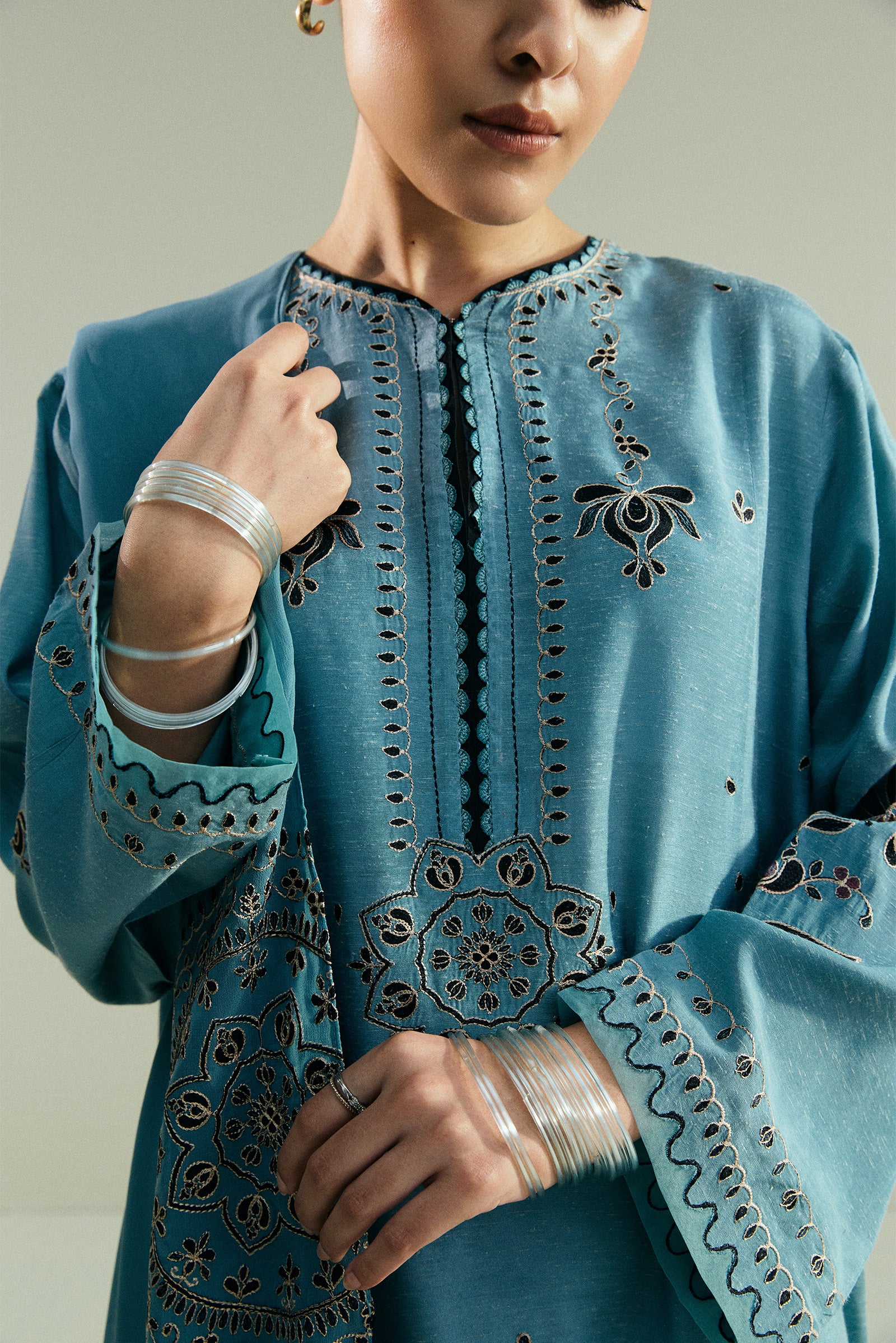 CR25P0956 - Image 2