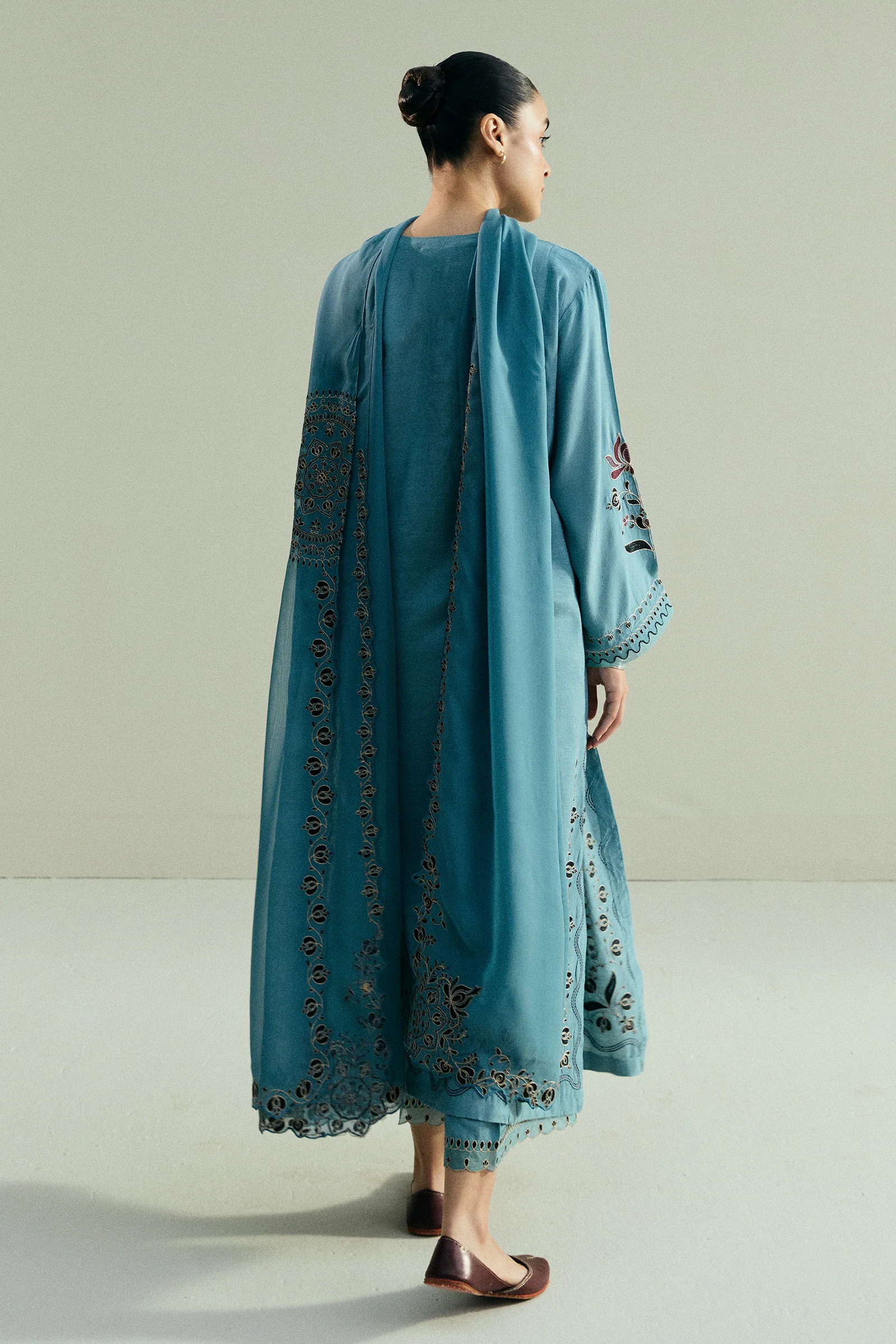 CR25P0956 - Image 4