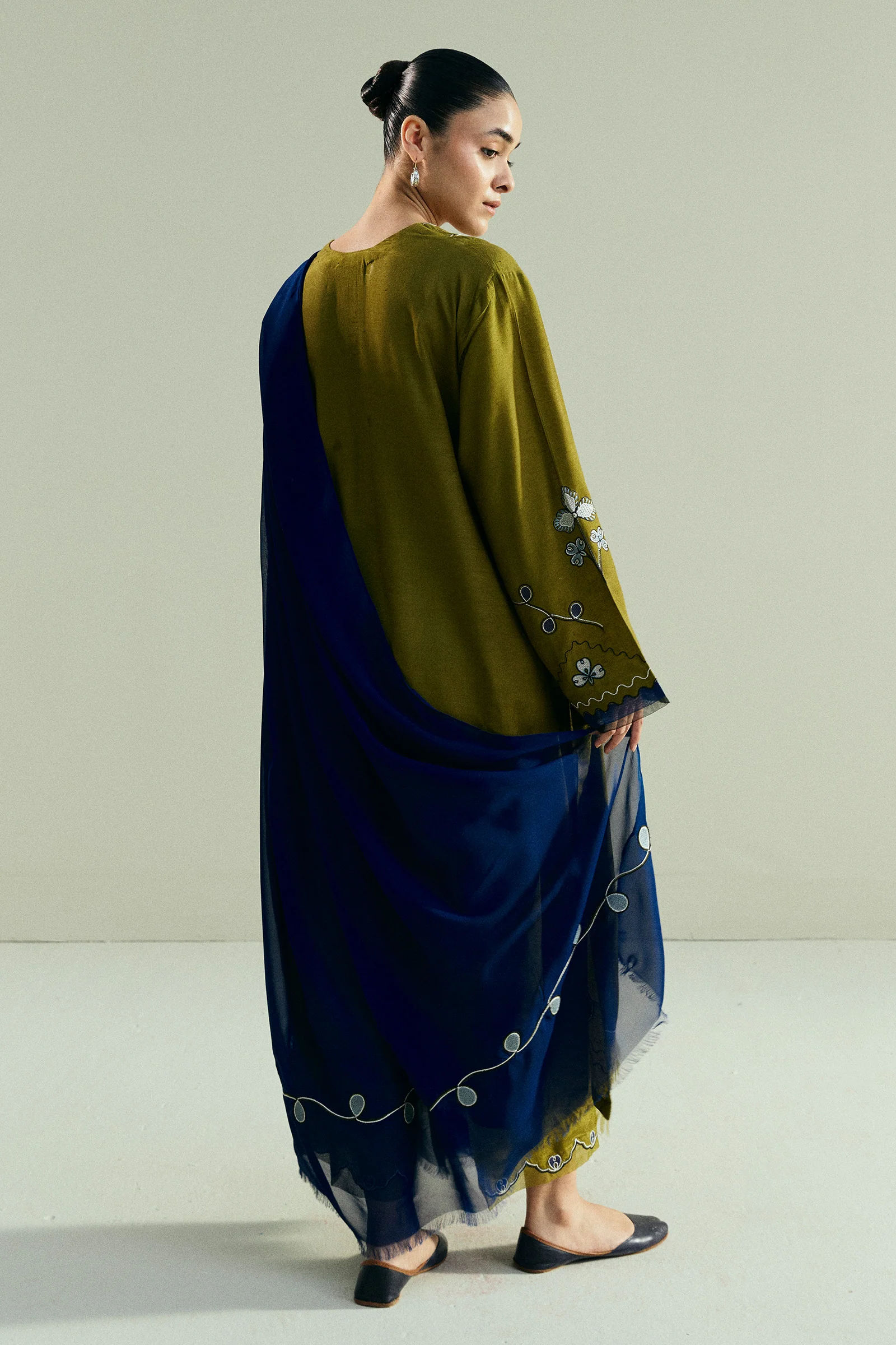 CR25P0957 - Image 4