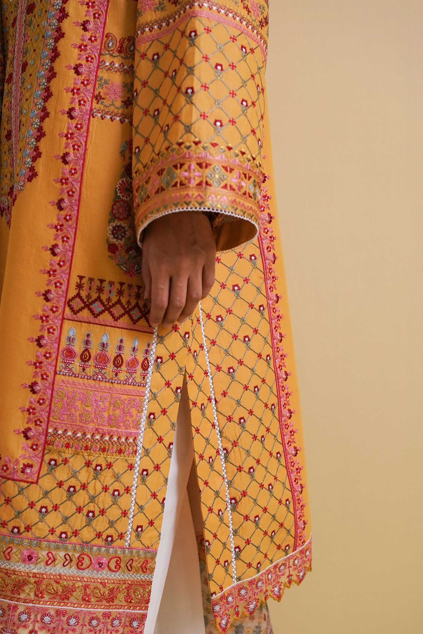 Abroo-A - Image 4