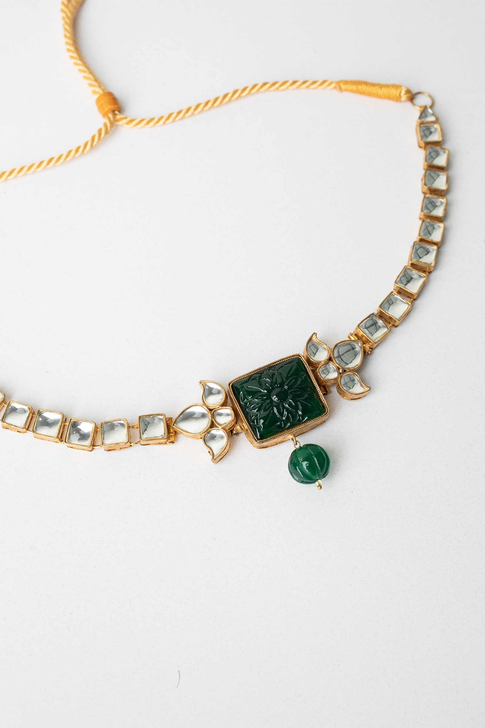 GOLD PLATED MOSS GREEN CHOCKER - Image 2