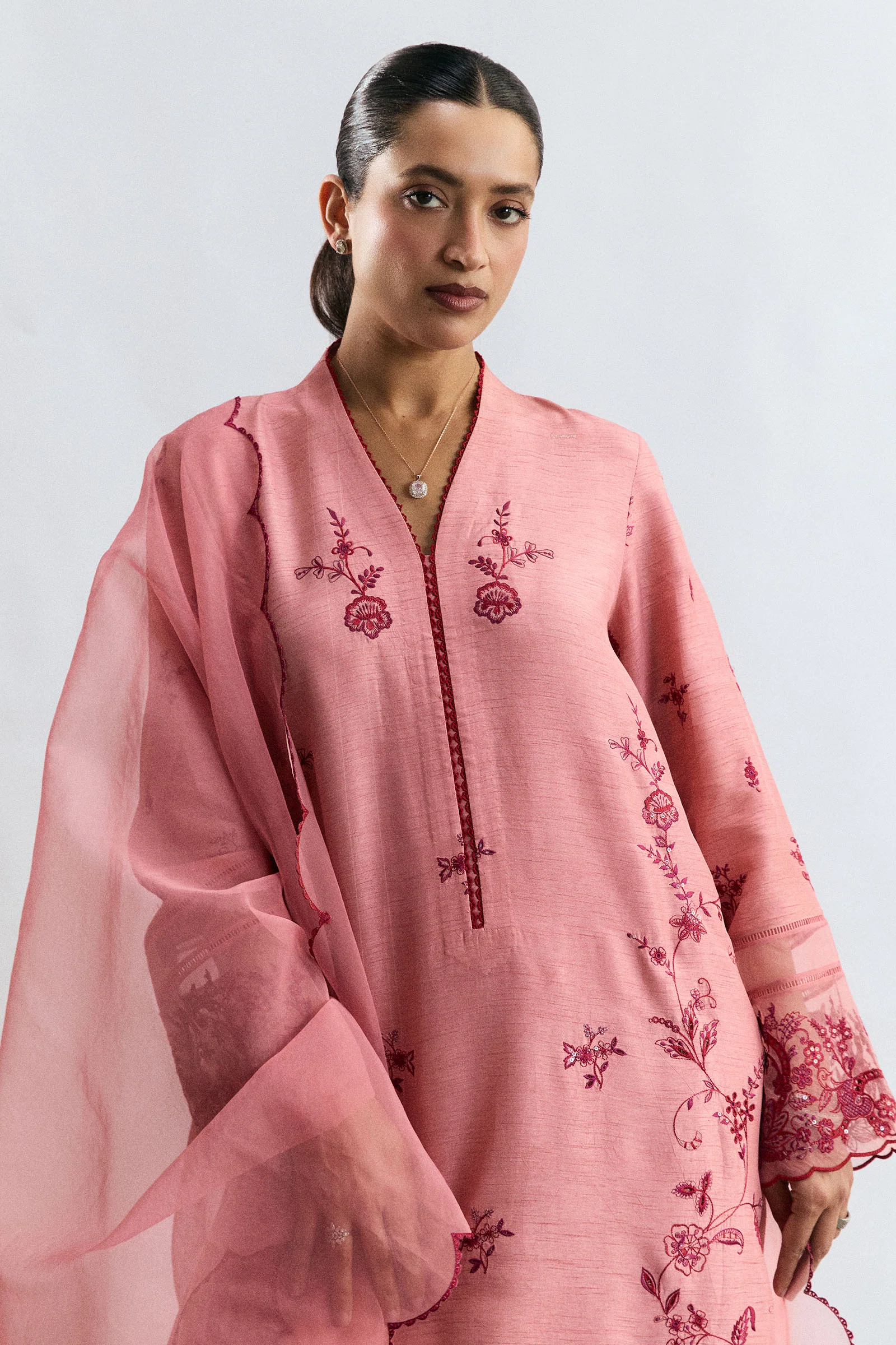 Gulnaar - Image 3