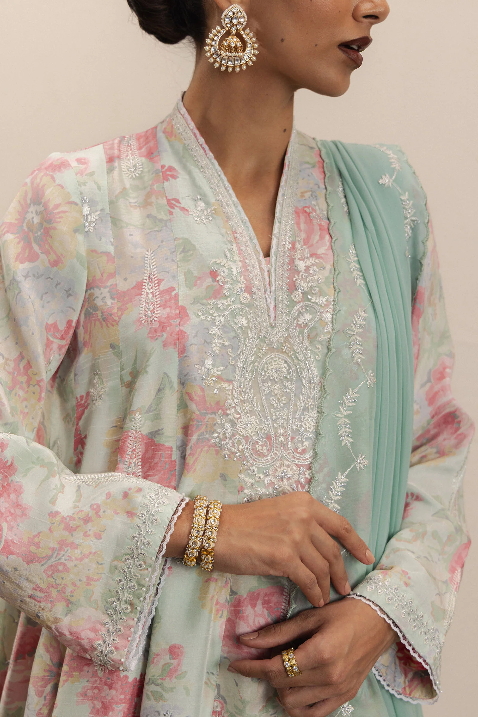 Noor - Image 2