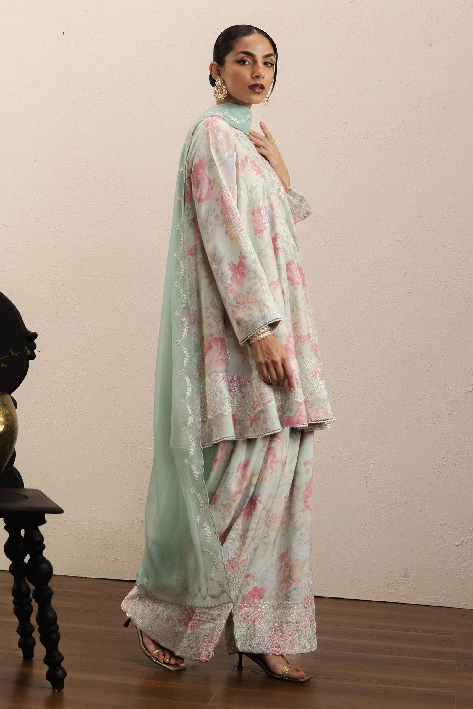 Noor - Image 4