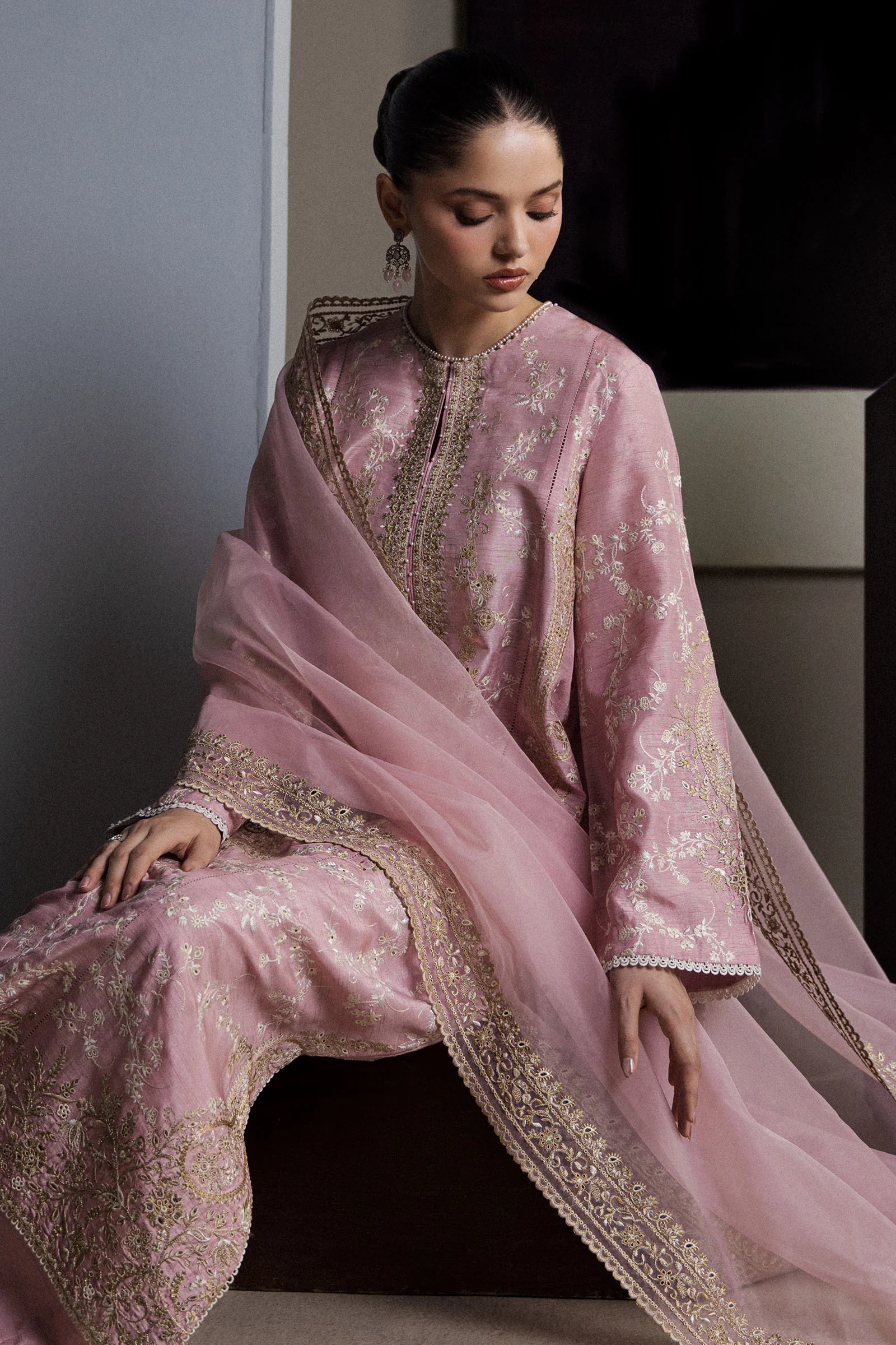 Gulnaar - Image 5