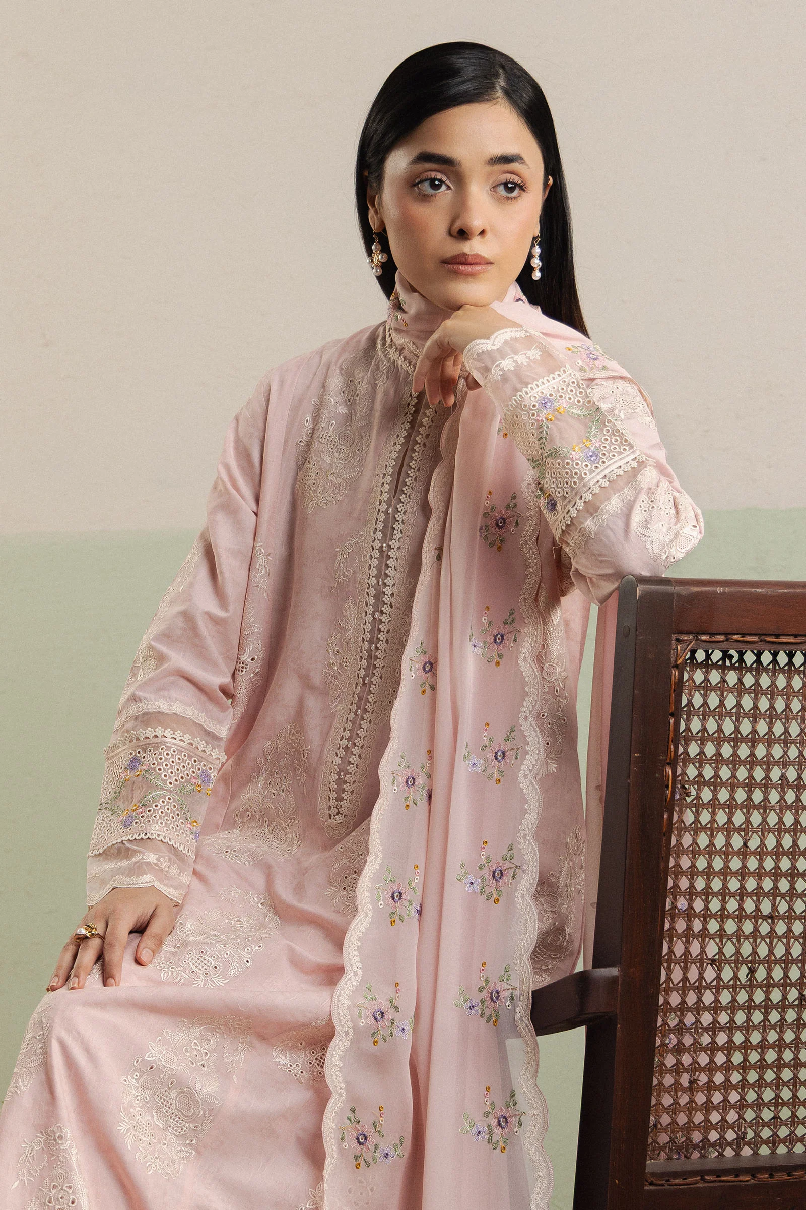 Laraib - Image 4