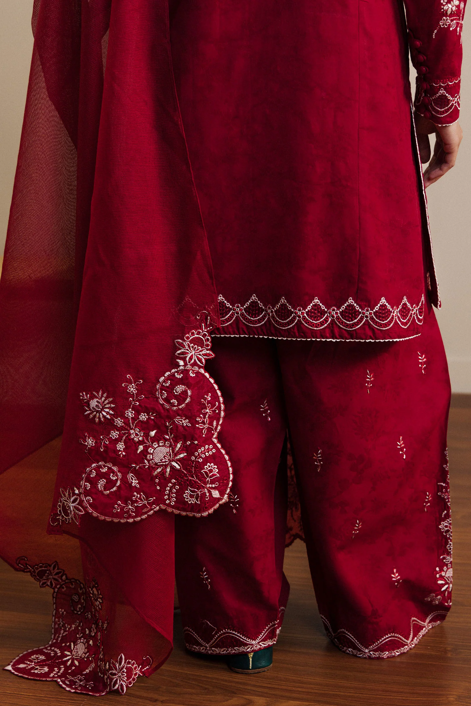 SURKHAAB - Image 3