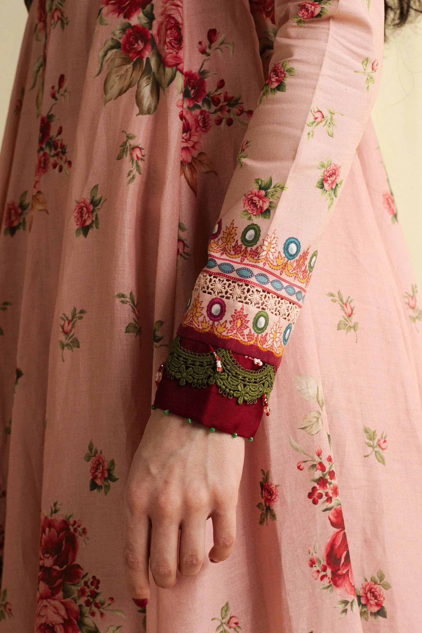 Gulnaar-D5 - Image 6