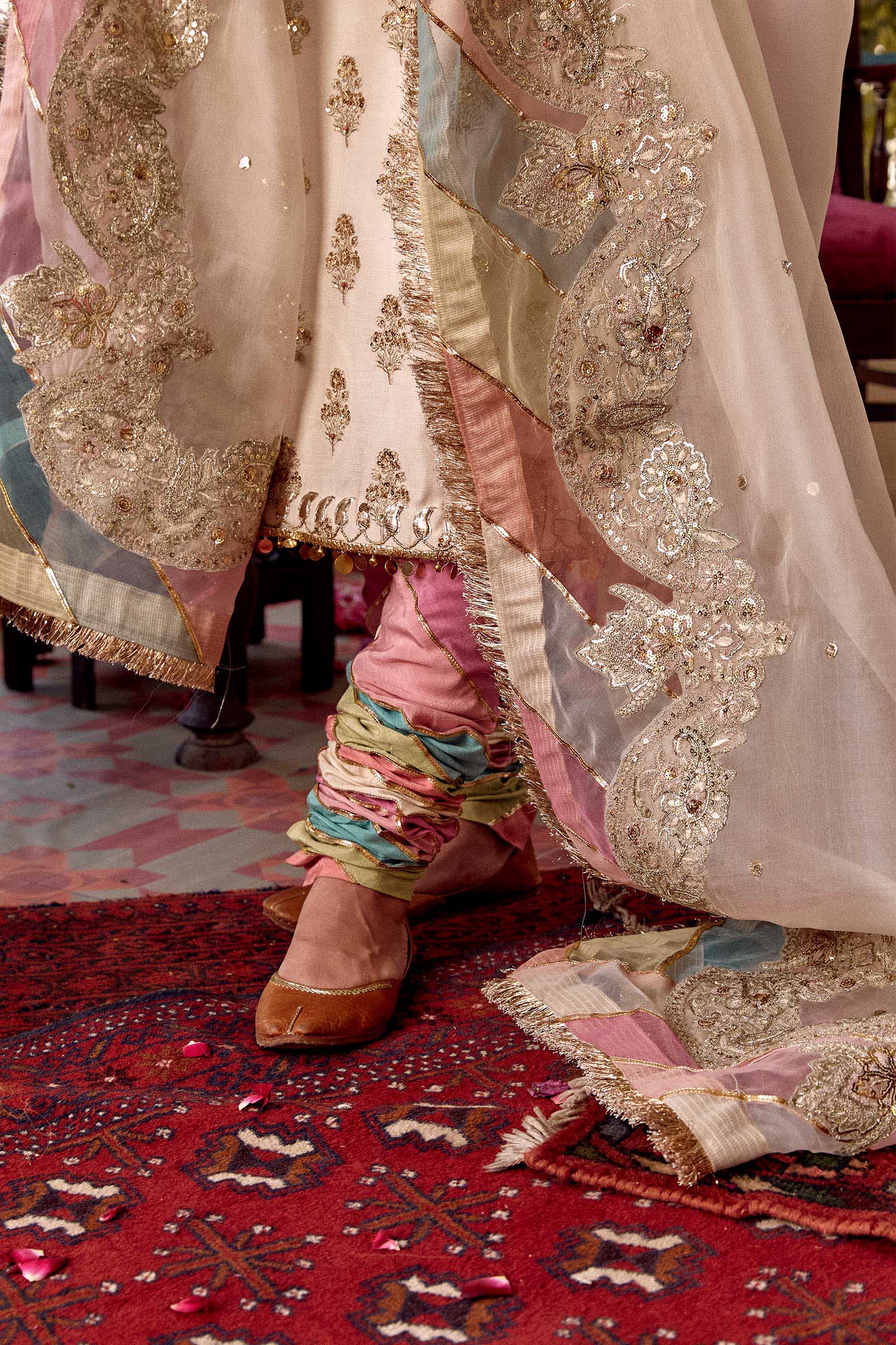 MUMTAZ - Image 7