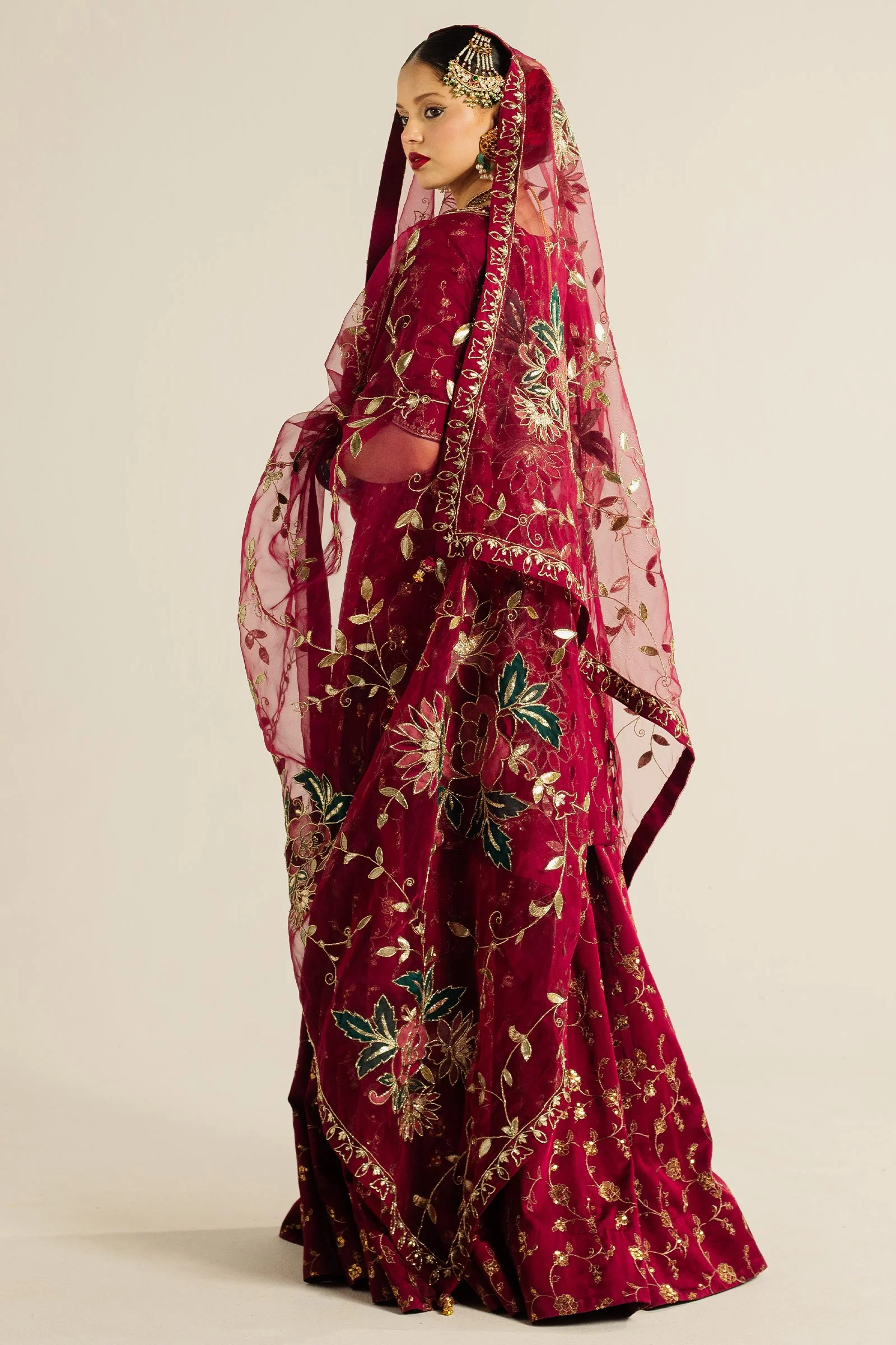 UROOSA - Image 11