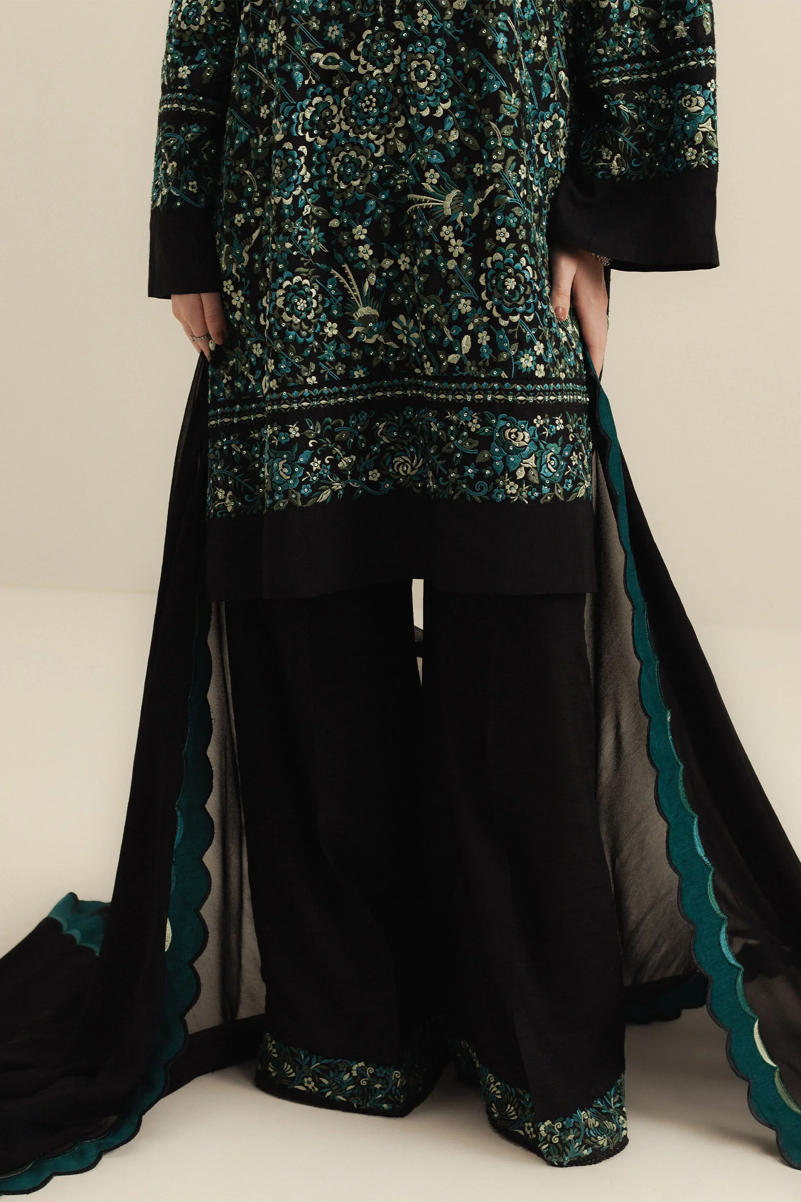 Mahveen - Image 5