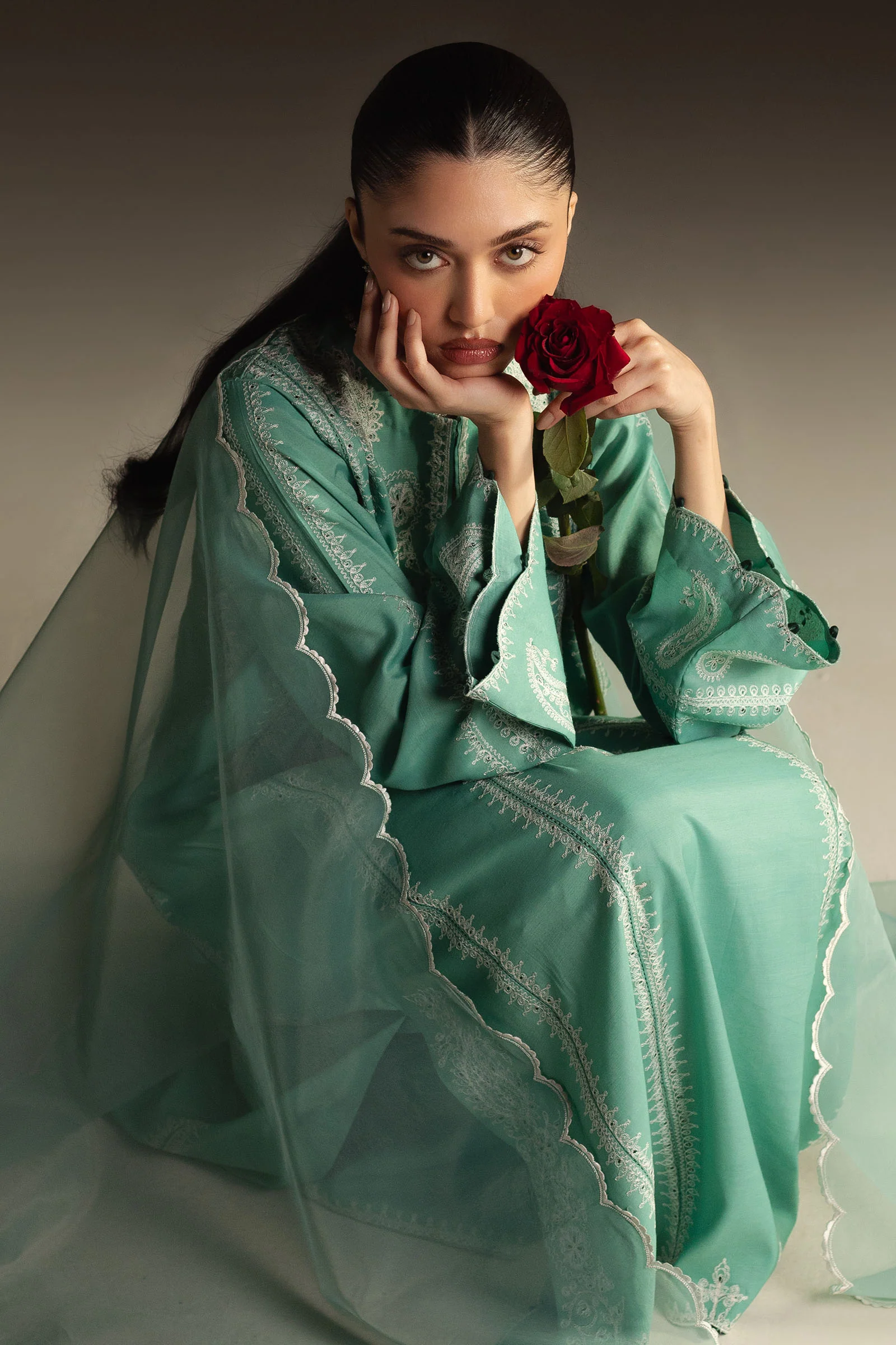 Mahveen - Image 4
