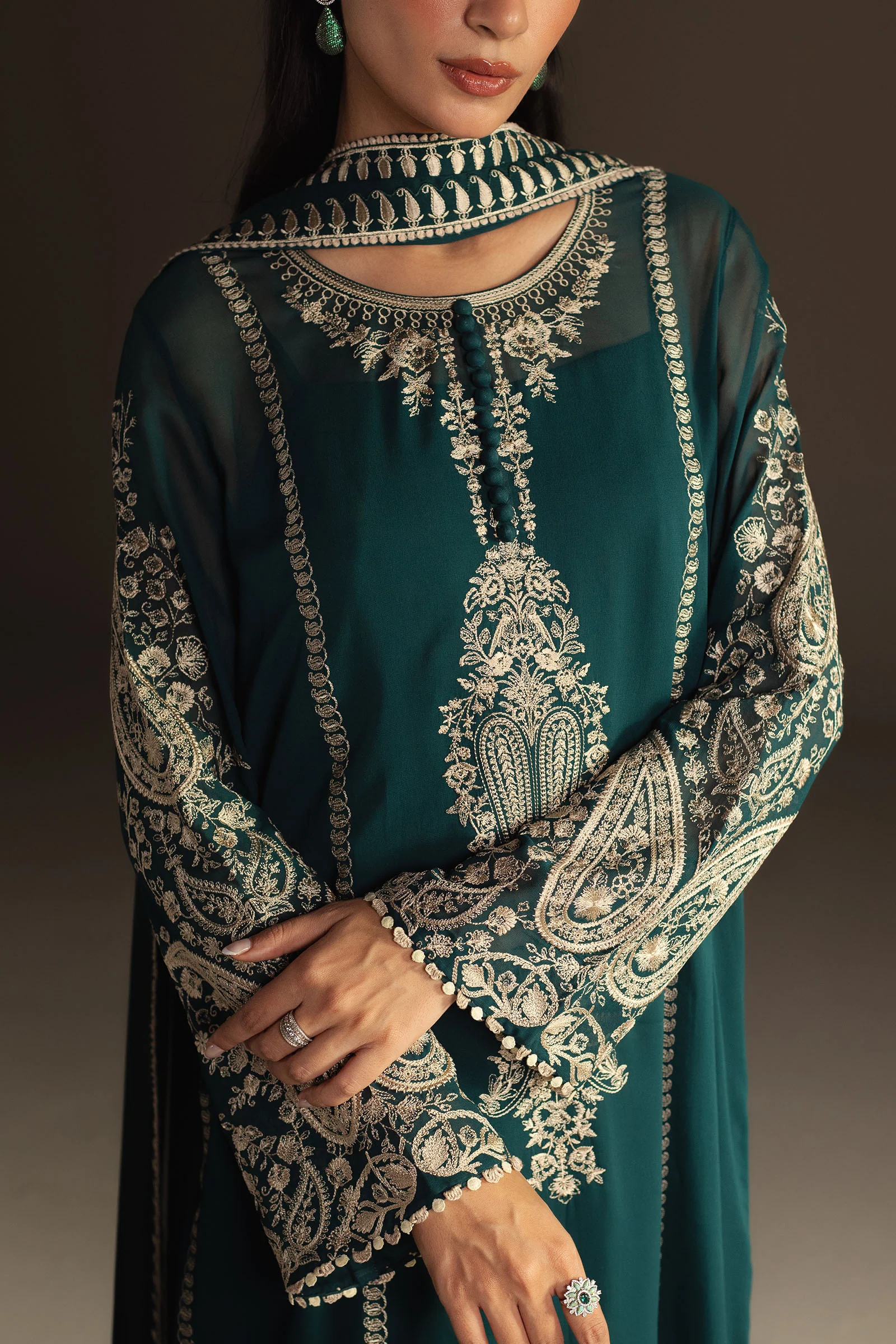 Naaz - Image 4