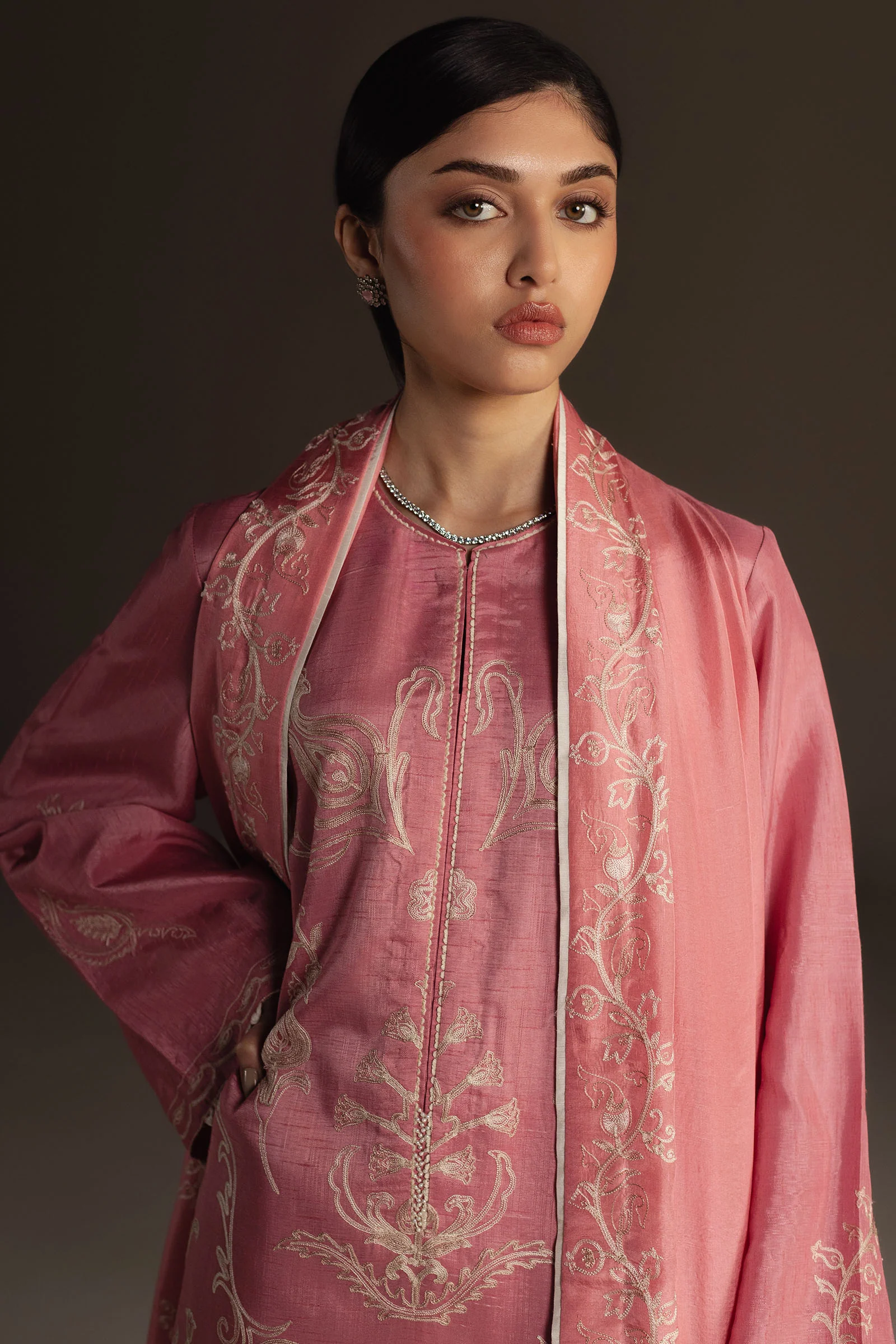 Zoya - Image 5