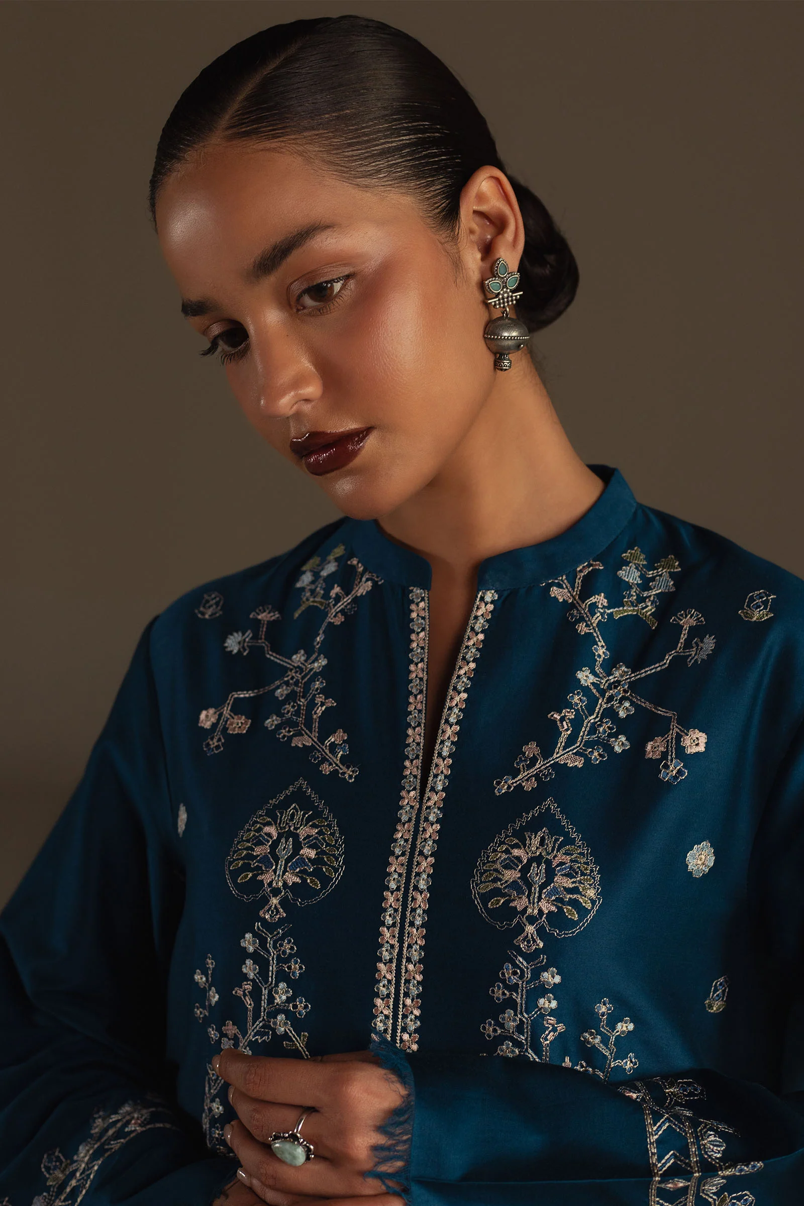 Elina - Image 2