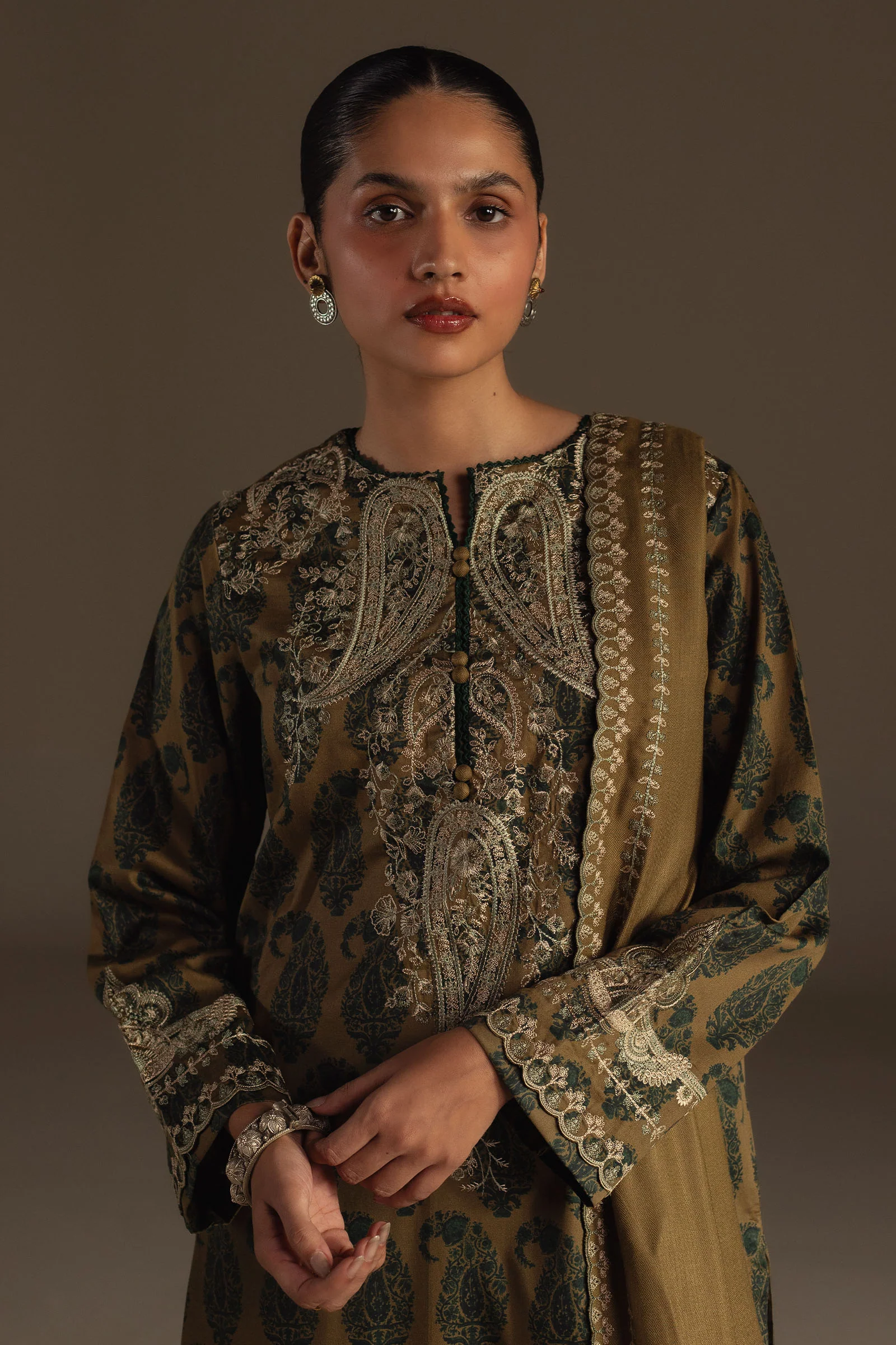 Nayab - Image 2