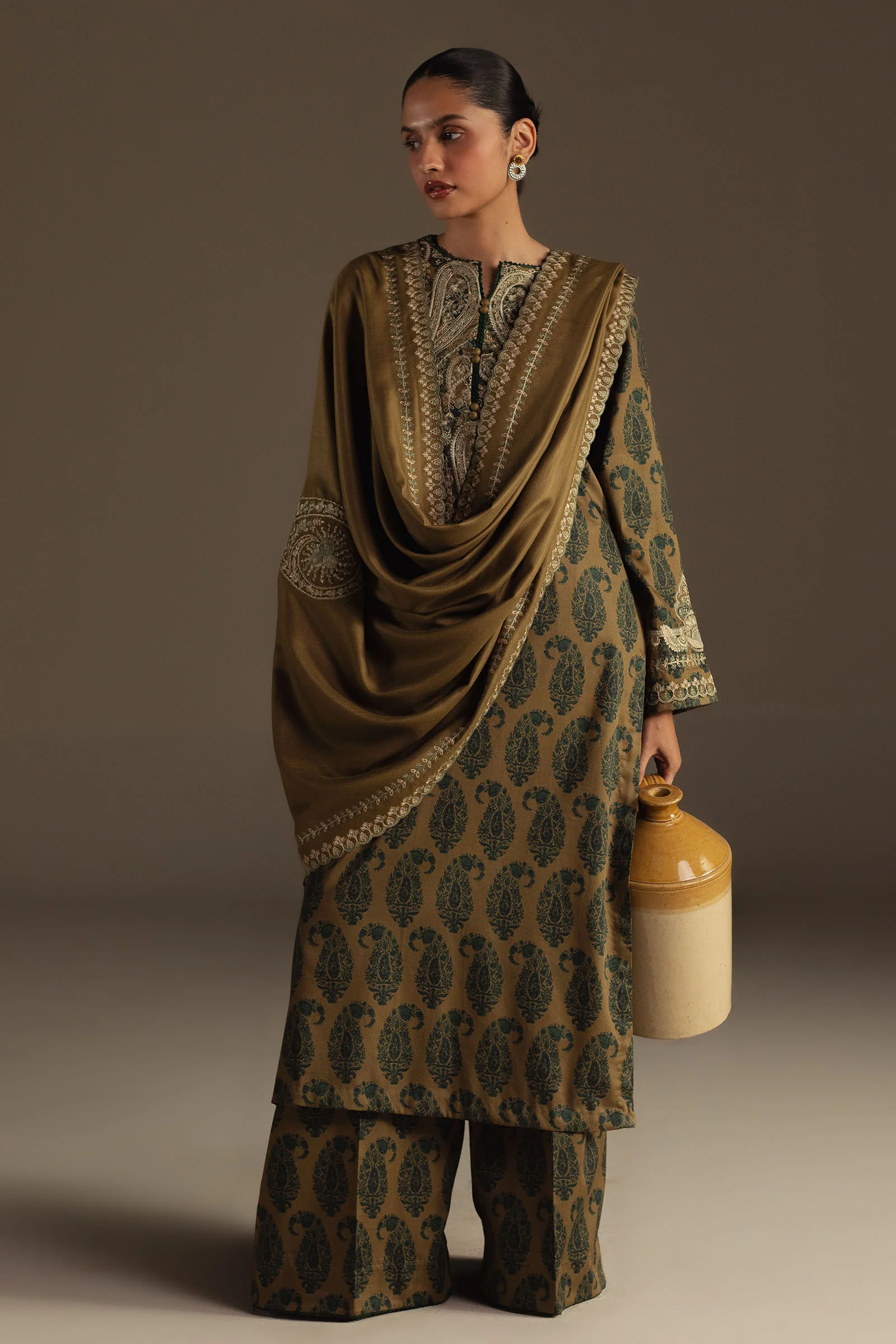 Nayab - Image 5