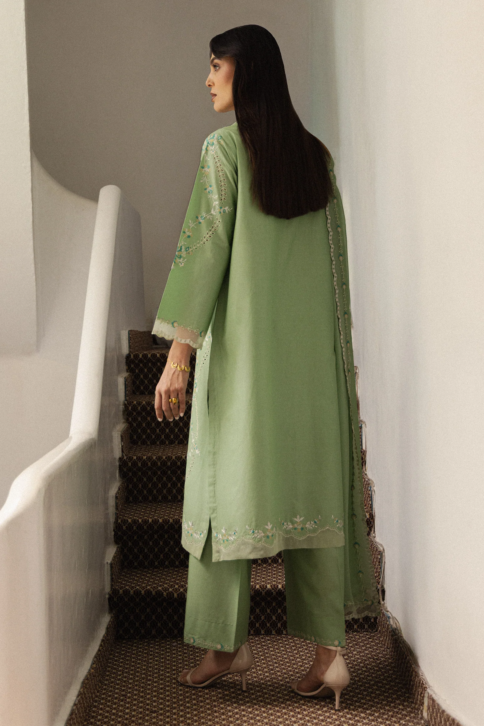 Nayab - Image 3